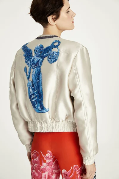 Look 12